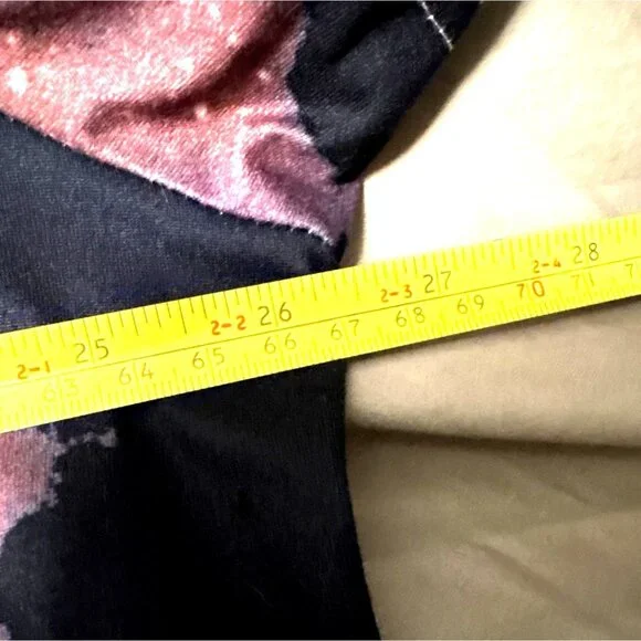 "Man In Black" Graphic Tee 4X Black & Pink Tie-Dye Polyester/Spandex - Picture 6 of 7